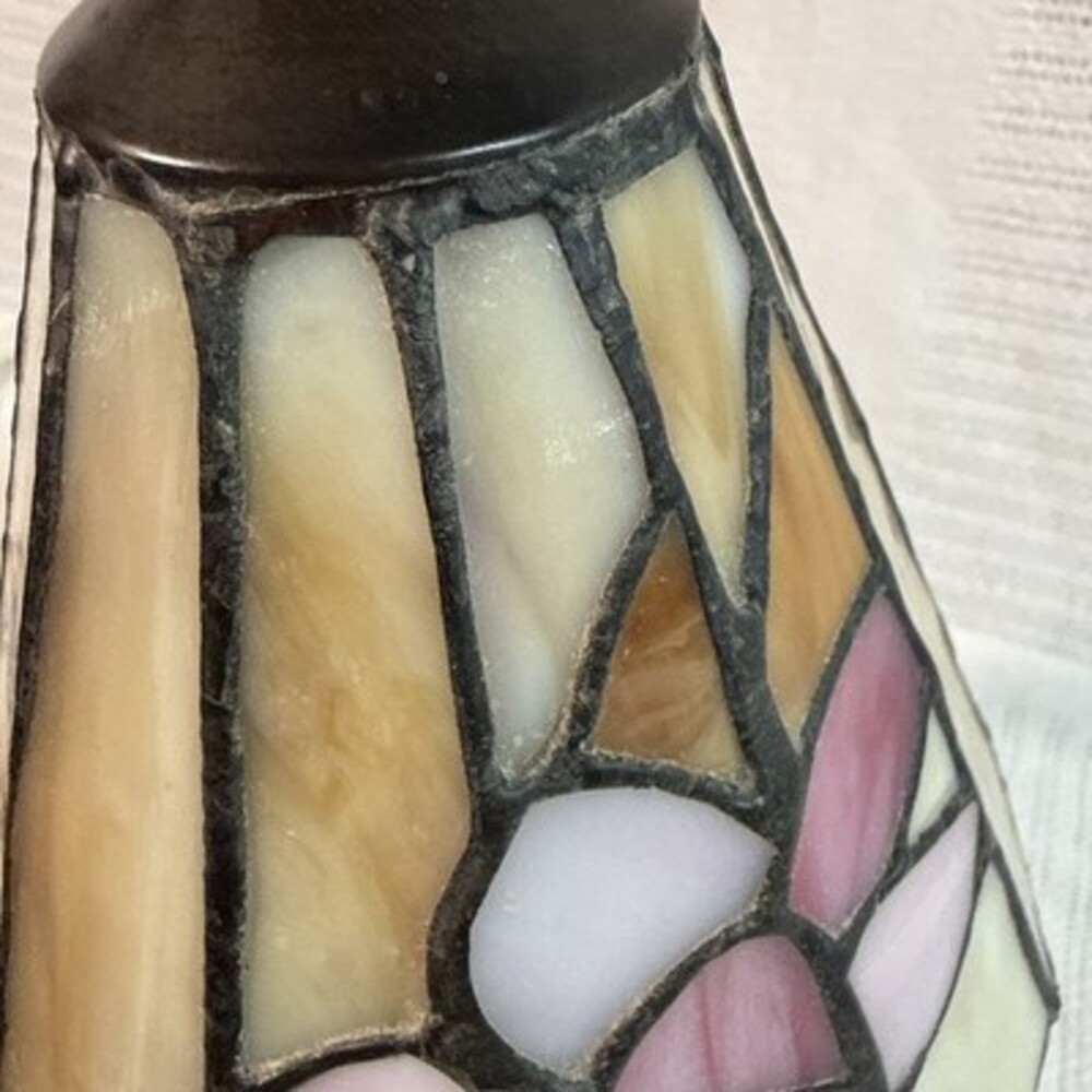Tiffany Style Stained Glass Floral Lamp 14” Tall Art Nouveau - Picture 10 of 16
